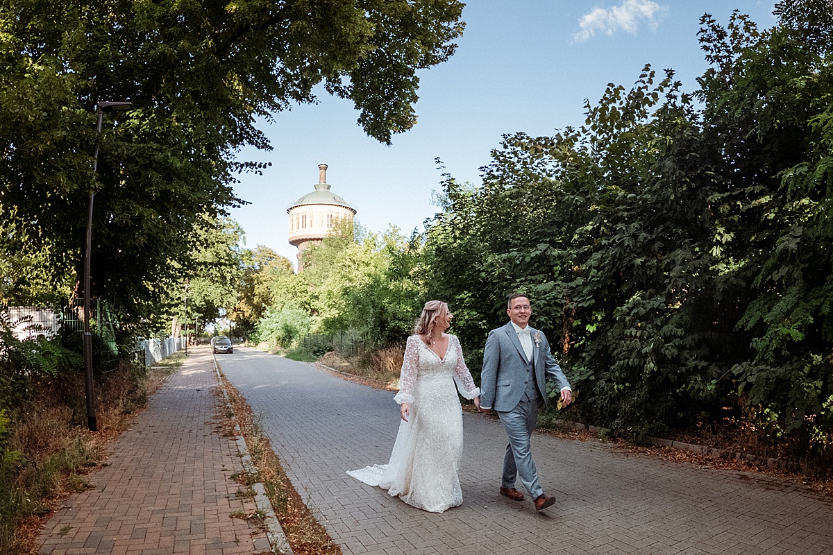 brautpaar in magdeburg, hochzeitsshooting, hochzeitsfoto