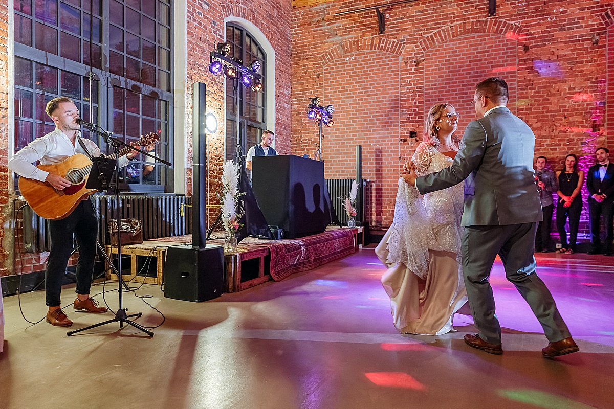 first dance, Hochzeitstanz in Magdeburg, hochzeit im Wasserturm